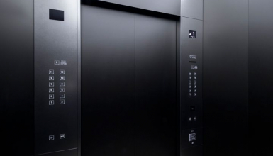 Дверь кабины